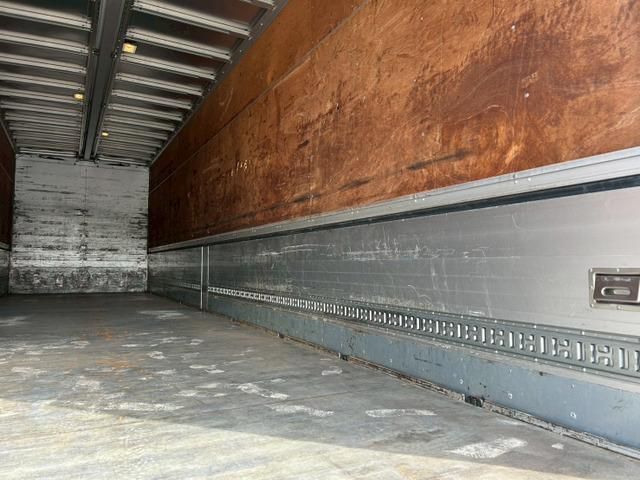 MITSUBISHI FUSOU SUPER GREAT 2014