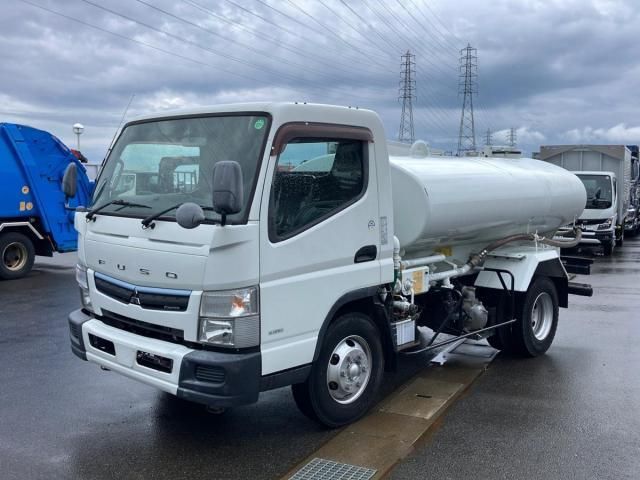 MITSUBISHI CANTER 2016