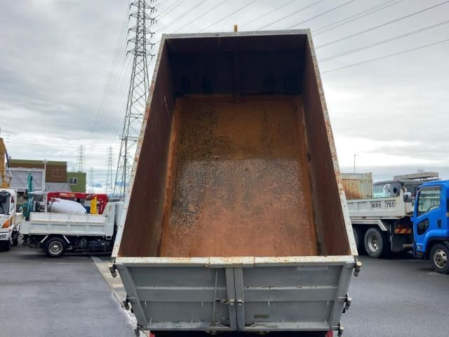 MITSUBISHI FUSOU FIGHTER 2014