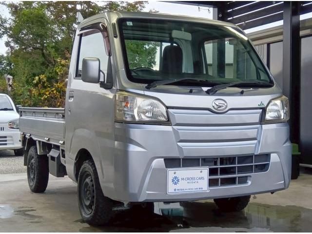 DAIHATSU HIJET truck 4WD 2016