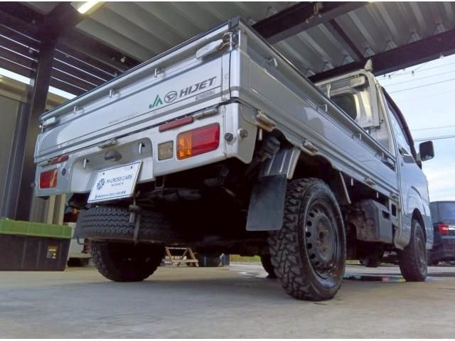 DAIHATSU HIJET truck 4WD 2016
