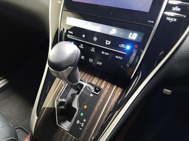 TOYOTA HARRIER HYBRID 2015