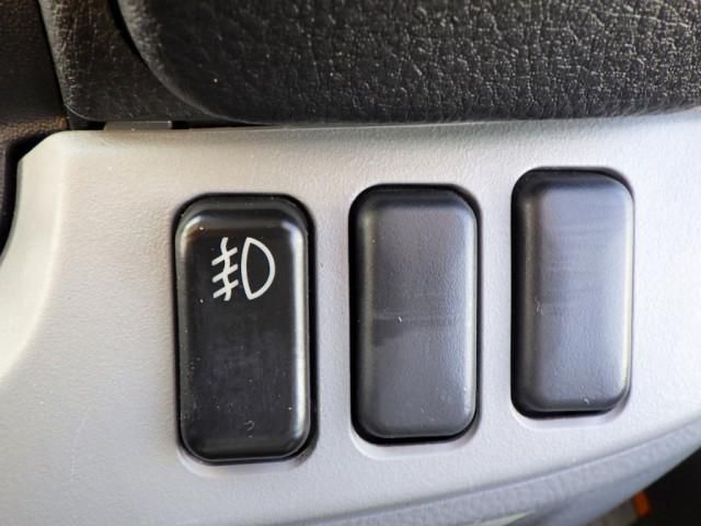 MITSUBISHI CANTER 2020