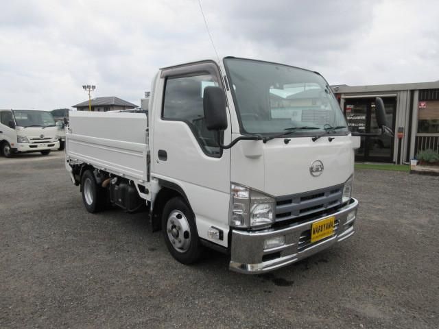 NISSAN DIESEL CONDOR 2013