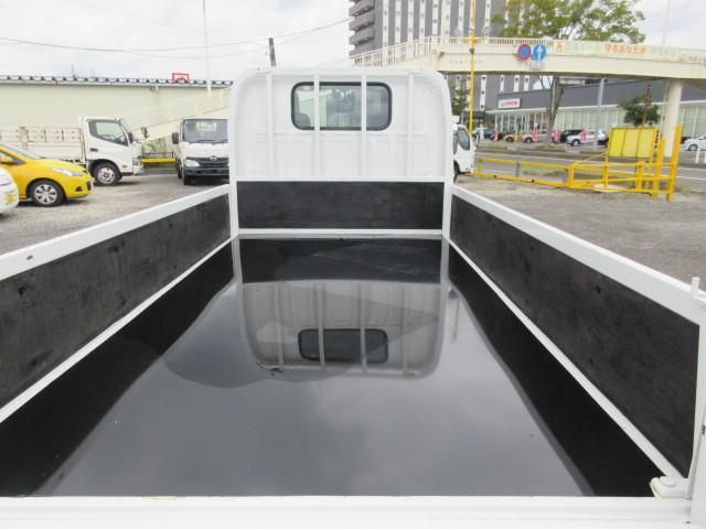 NISSAN DIESEL CONDOR 2013