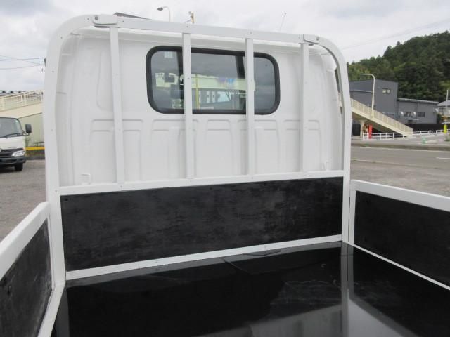 NISSAN DIESEL CONDOR 2013