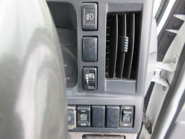 NISSAN DIESEL CONDOR 2013