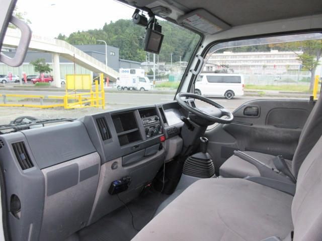 NISSAN DIESEL CONDOR 2013