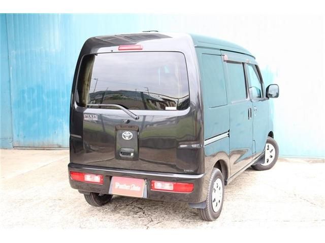 TOYOTA PIXIS van 2016