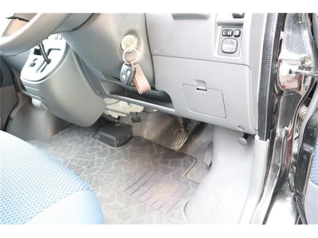 TOYOTA PIXIS van 2016