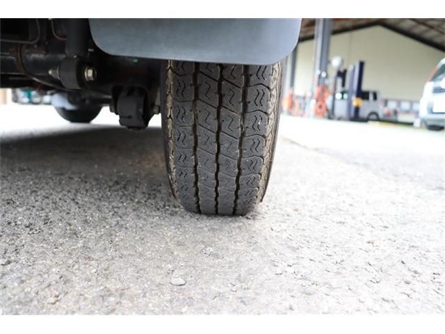 TOYOTA PIXIS van 2016