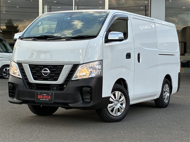 NISSAN NV350 CARAVAN 4WD 2020
