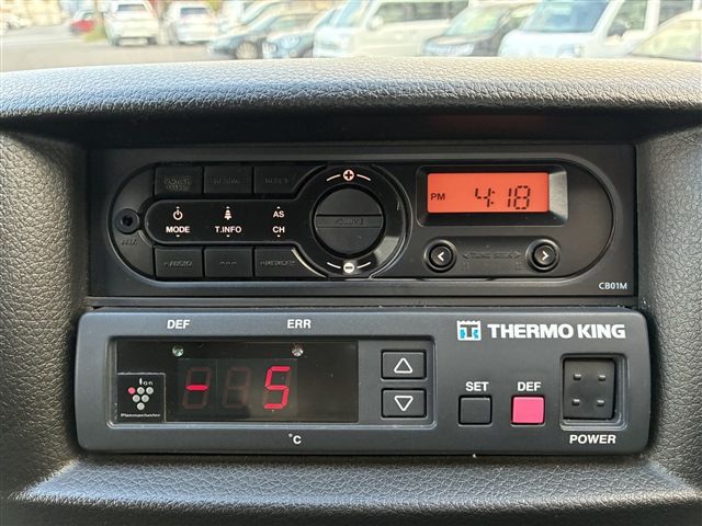 NISSAN NV350 CARAVAN 4WD 2020