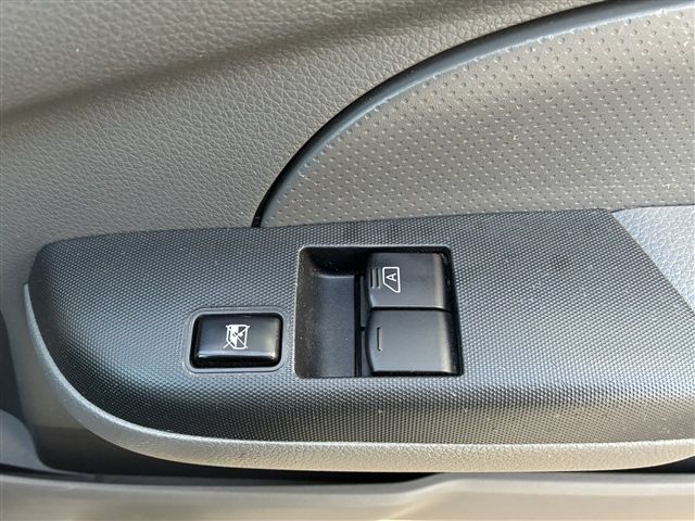 NISSAN NV350 CARAVAN 4WD 2020