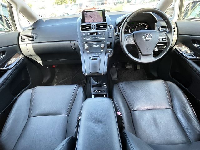 TOYOTA LEXUS HS250h 2013