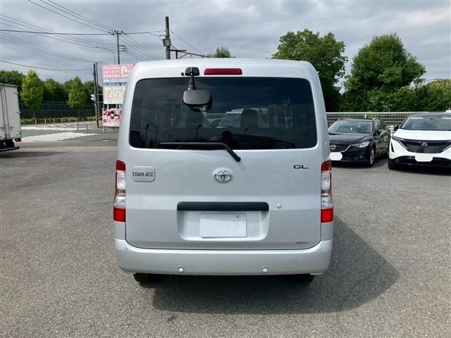 TOYOTA TOWNACE van 2WD 2025