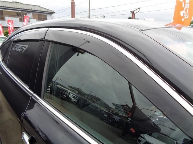 TOYOTA HARRIER 2WD 2023