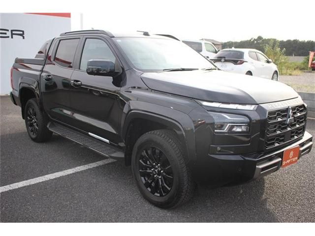 MITSUBISHI TRITON 2025