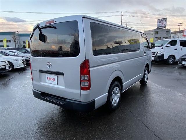 TOYOTA REGIUSACE van 4WD 2015