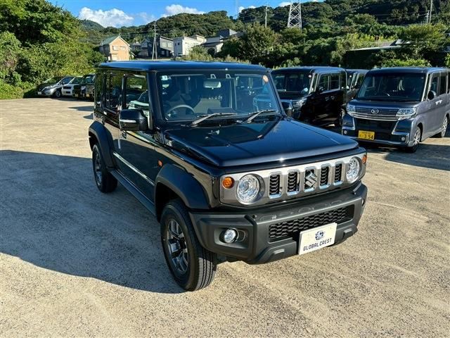 SUZUKI JIMNY NOMADE 2025