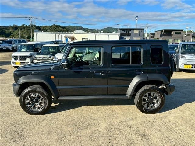 SUZUKI JIMNY NOMADE 2025