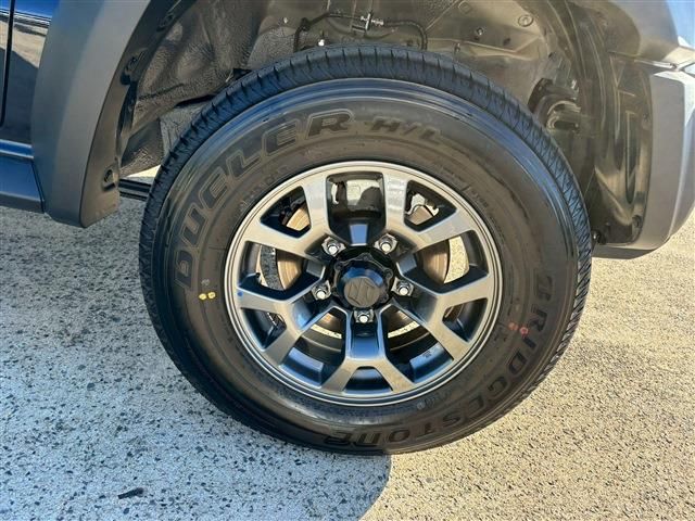 SUZUKI JIMNY NOMADE 2025