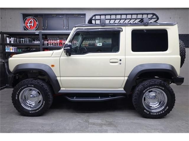 SUZUKI JIMNY SIERRA 2023