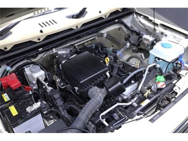 SUZUKI JIMNY SIERRA 2023