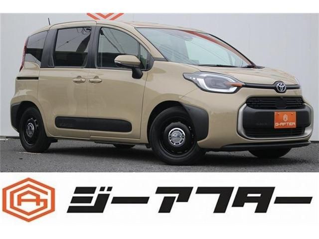 TOYOTA SIENTA HYBRID 2023