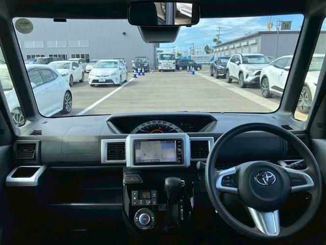 TOYOTA PIXIS MEGA 2022