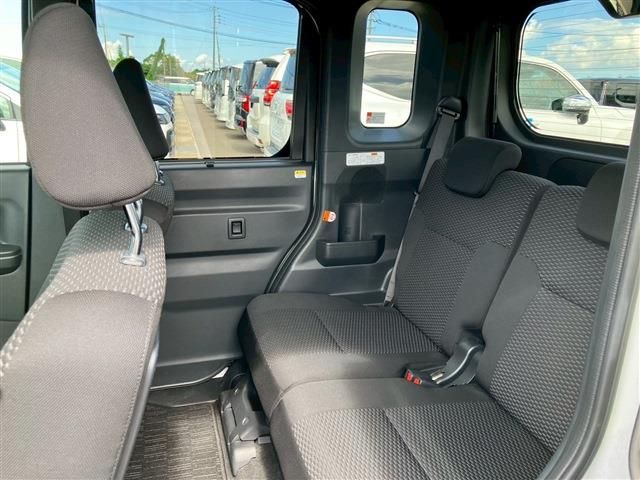 TOYOTA PIXIS MEGA 2022