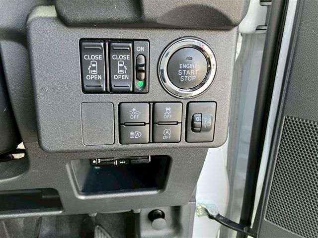 TOYOTA PIXIS MEGA 2022