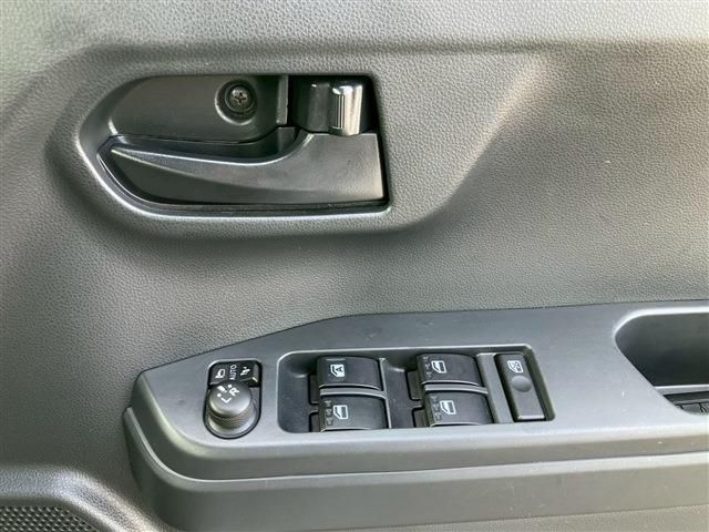 TOYOTA PIXIS MEGA 2022