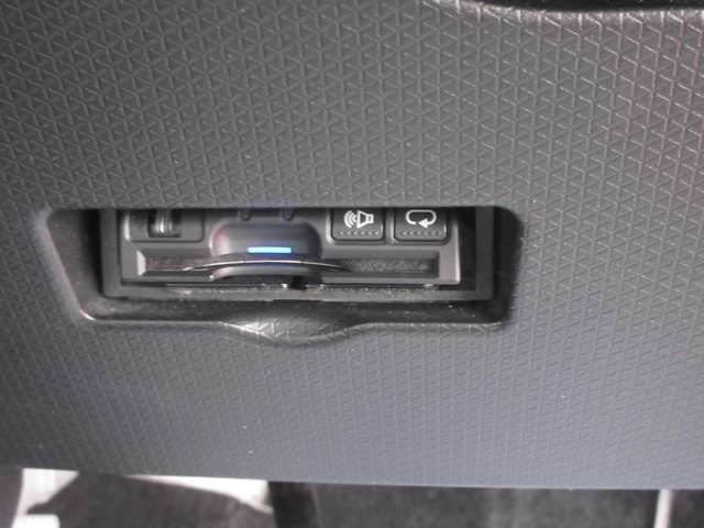 DAIHATSU TANTO 4WD 2019