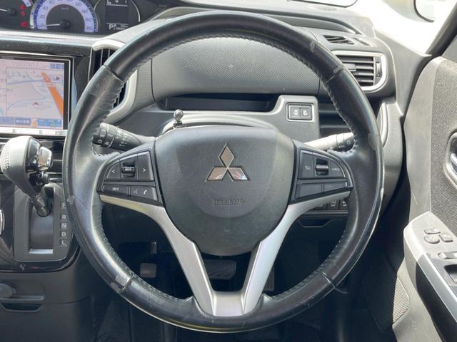 MITSUBISHI DELICA D:2 CUSTOM 2WD 2018