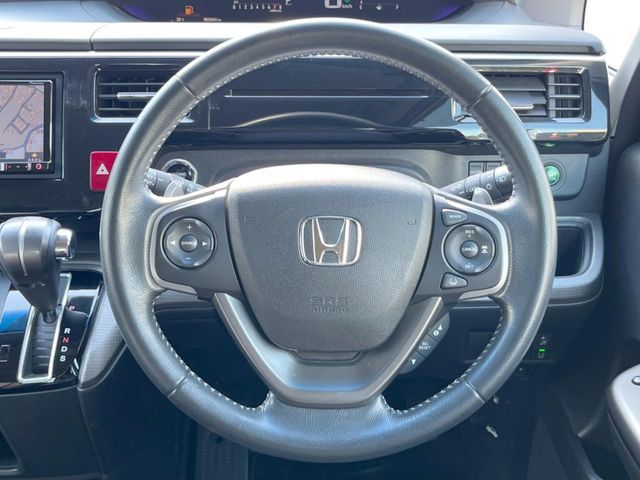 HONDA STEPWAGON SPADA 2017