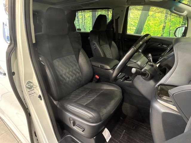 TOYOTA VELLFIRE 2017