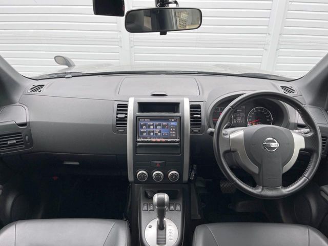 NISSAN X-TRAIL 4WD 2011