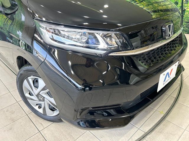 HONDA FREED HYBRID 2022