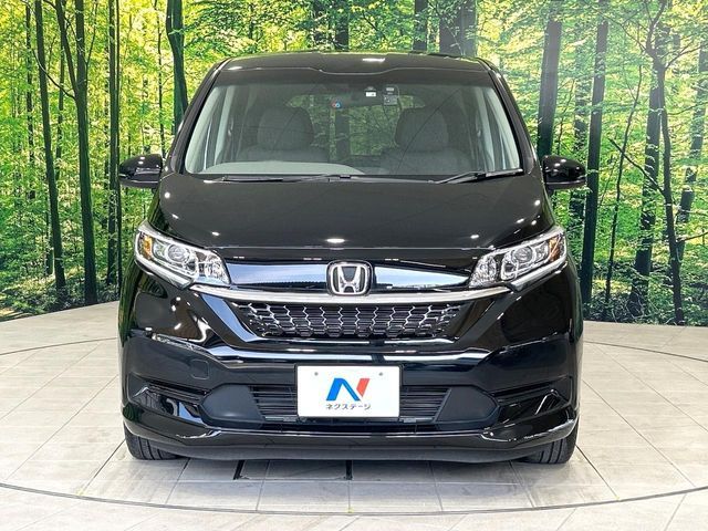 HONDA FREED HYBRID 2022