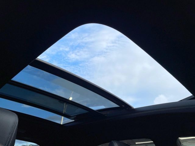 TOYOTA HARRIER 2WD 2017