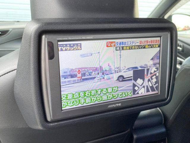 TOYOTA HARRIER 2WD 2017