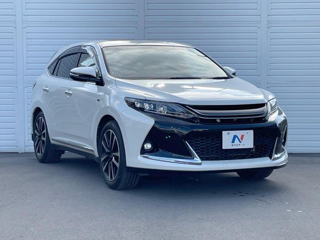TOYOTA HARRIER 2WD 2017
