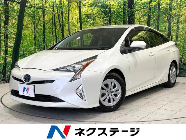 TOYOTA PRIUS 2016