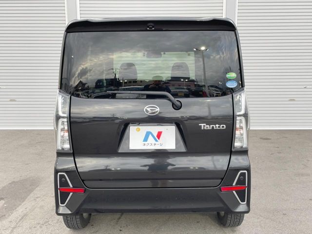 DAIHATSU TANTO CUSTOM 2020