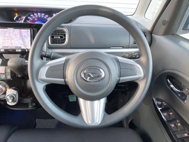 DAIHATSU TANTO CUSTOM 4WD 2016