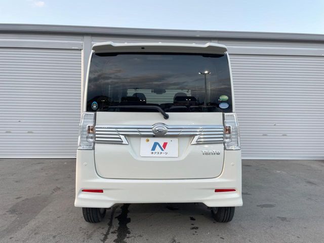 DAIHATSU TANTO CUSTOM 4WD 2016