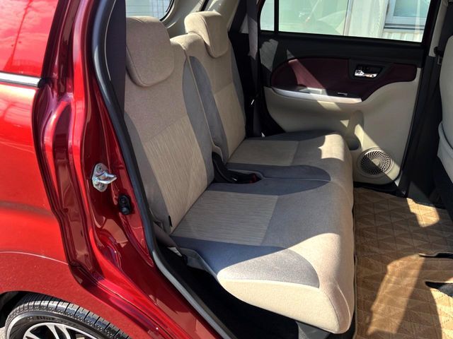 DAIHATSU CAST STYLE 2015