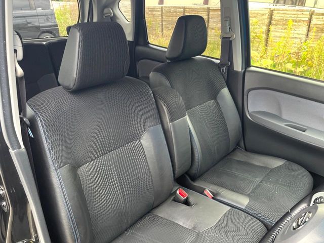 DAIHATSU MOVE CUSTOM 2015