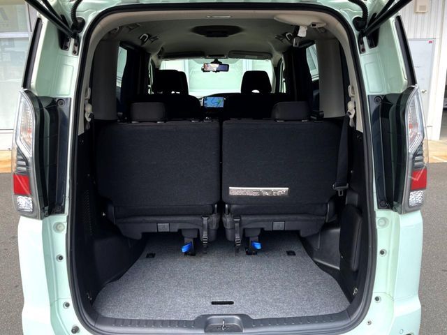 NISSAN SERENA  WG 2018